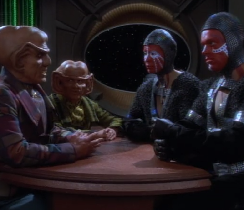 Quark and Pel negotiate with two Dosi